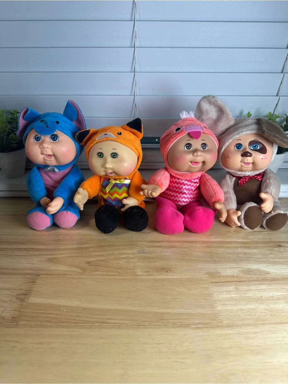 Set of four cabbage patch zoo and woodland cuties Character Baby Doll Set -